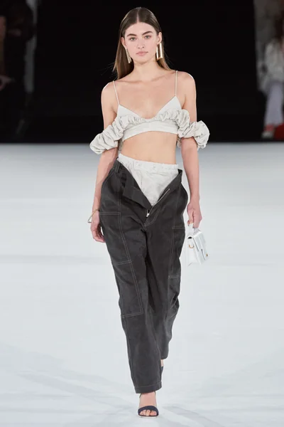 Look 50